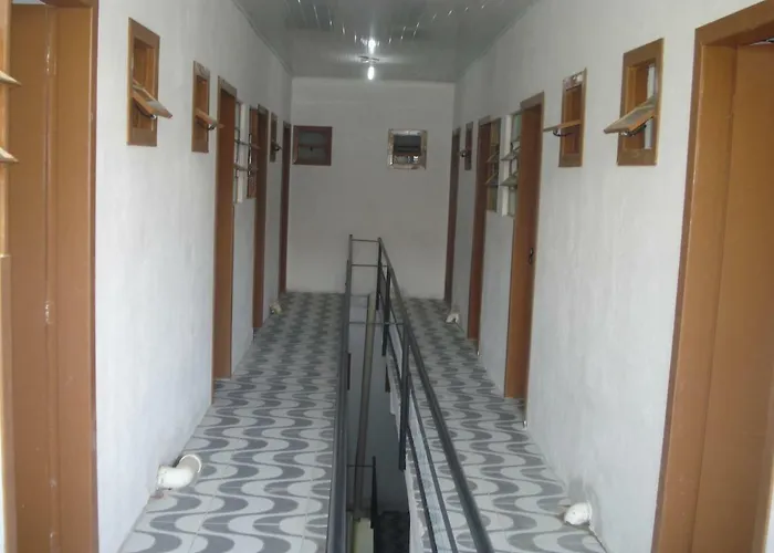 Poahousing Guest house *